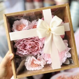 HỘP QUÀ NẮP MICA GF3